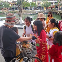 Pupils in Hoi An interviewing Marion