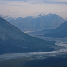 Slim River with huge Kaskawulsh glacier (in the center)