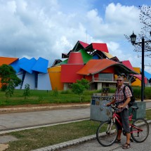 The very expensive Museum of Biodiversity in Panamà City, designed by the star architect Frank Gehry