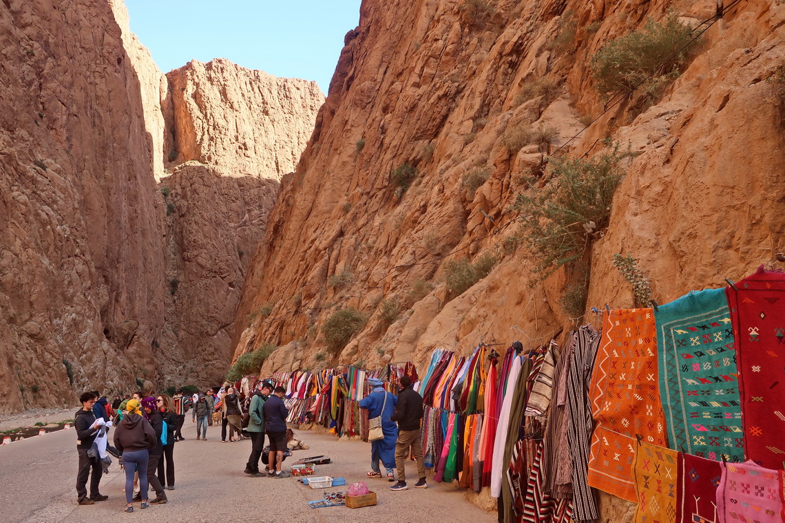 Busy Todra gorge