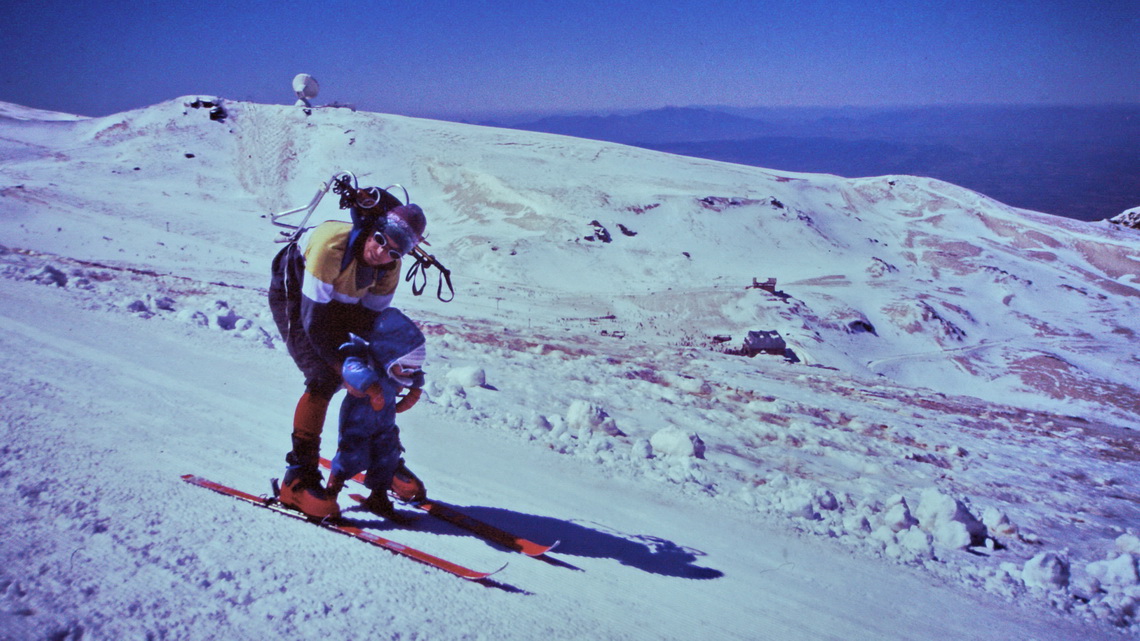 Alfred with his daugher Eva skiing in Sierra Nevada in March 1986