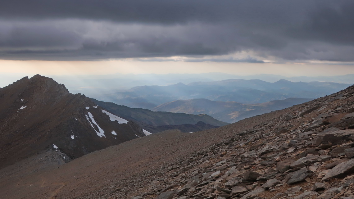 Southern view from the summit of Pico de Mulhacén