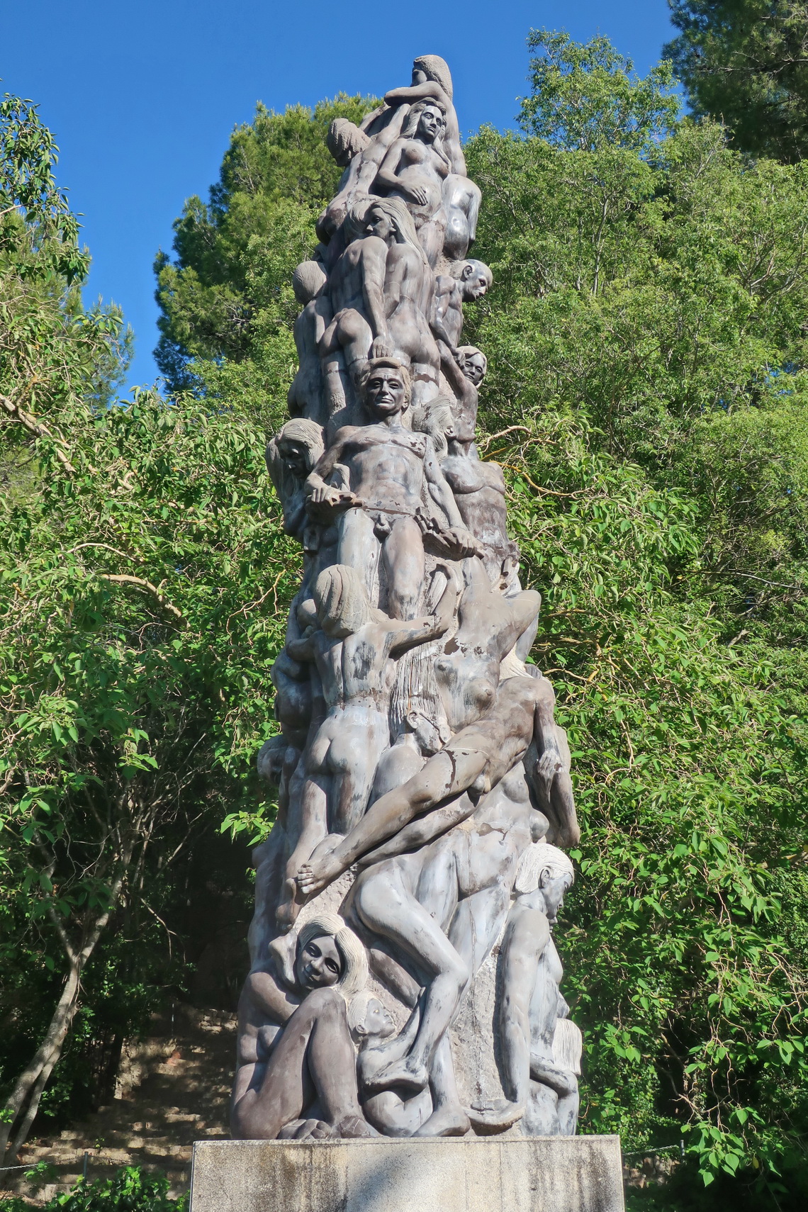 Monument  in the park Jardins del Príncep of Tortosa