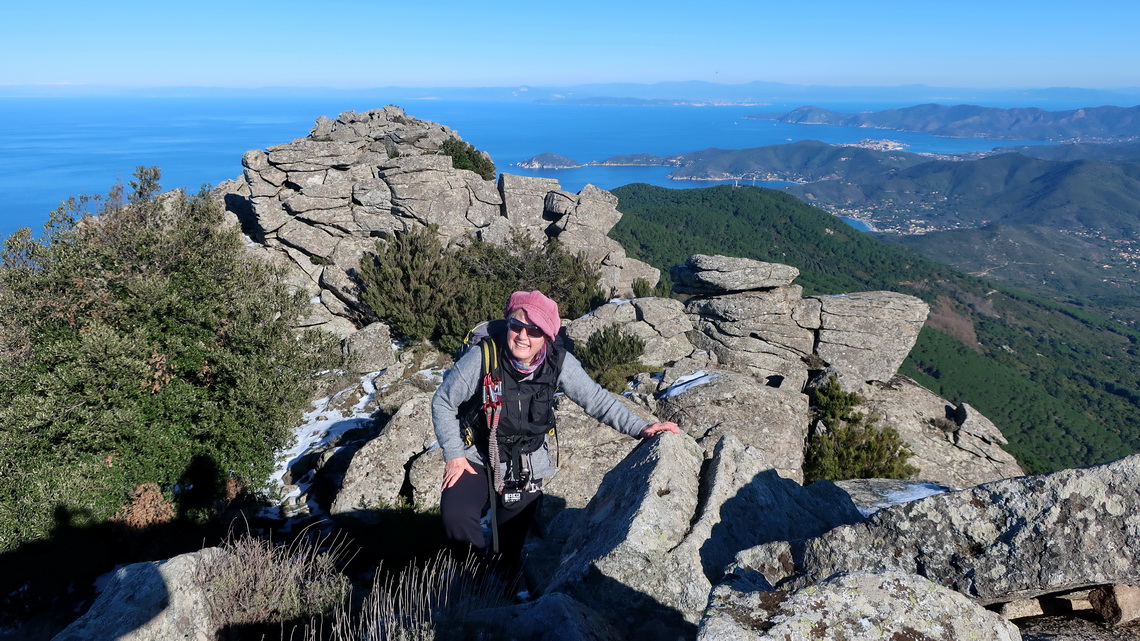 Marion on the northeast ridge of Le Calanche