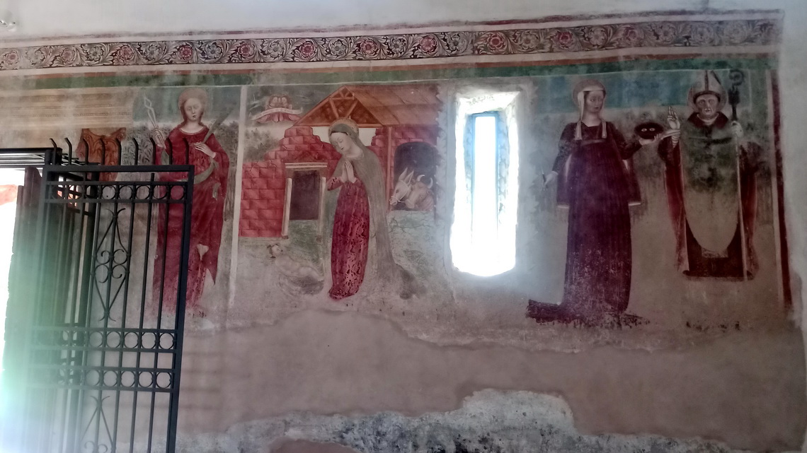 Frescoes from the 15th century in the church Chiesa Di San Giorgio in the little village Zone
