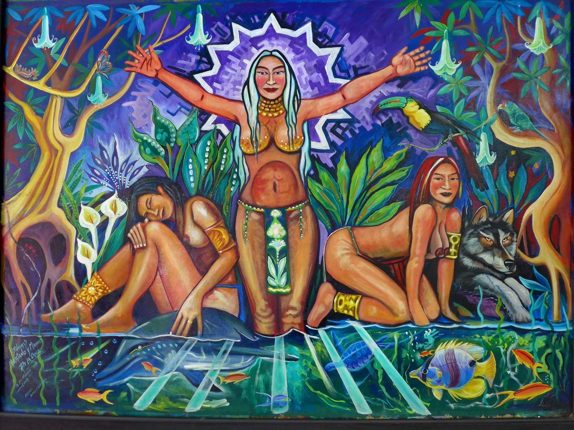 Fertility Goddesses of Uruapan at the entrance of the park