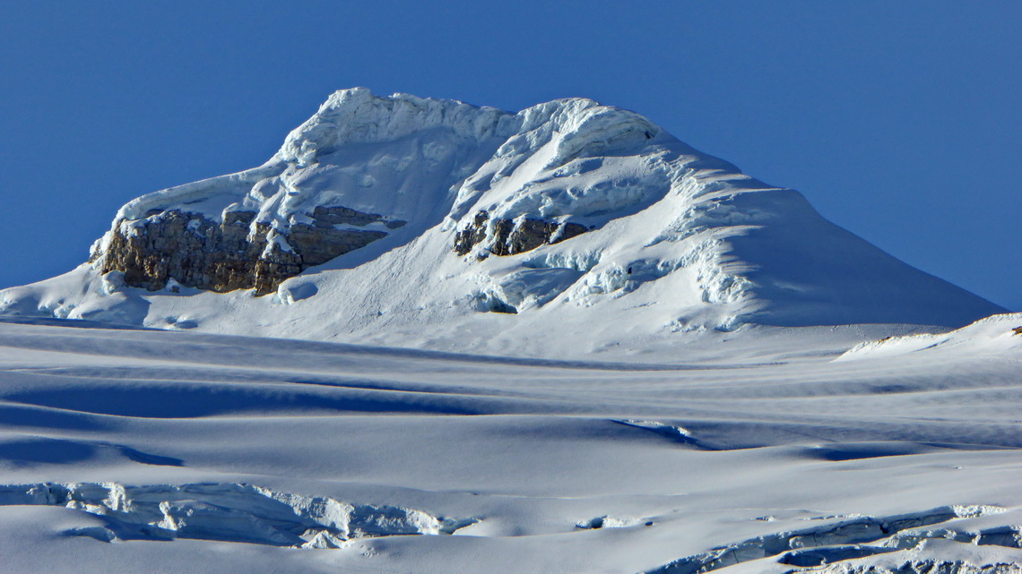 North face of 5130 meters high Pan de Azucar - Sugar loaf