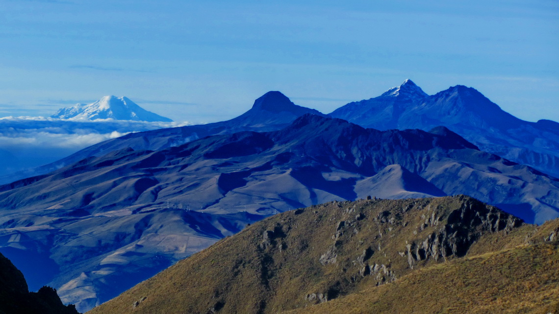 6310 meters high Chimborazo, Corazon and Las Illinizas seen in the morning