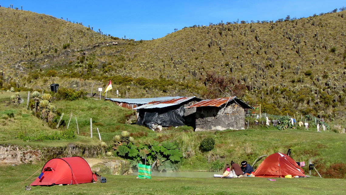 Camping on the beautiful Termas del Cañon