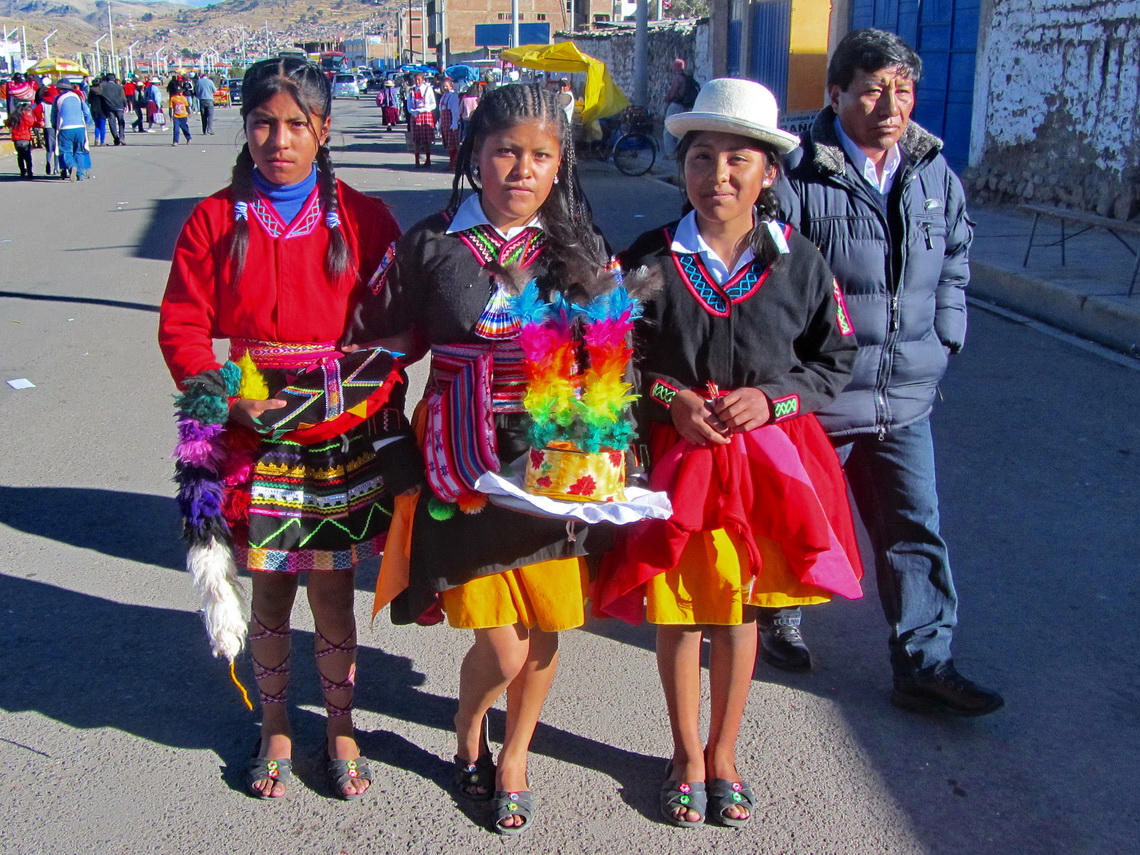 Beautiful girls enjoying a fiesta in Puno