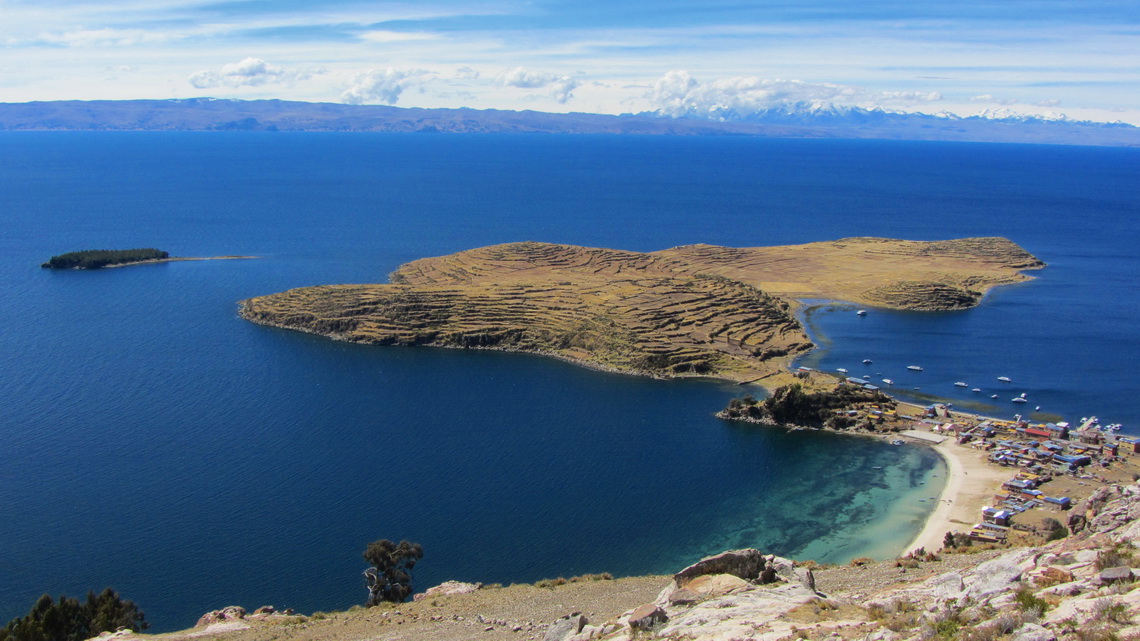 Challapampa seen from Cerro Calvario