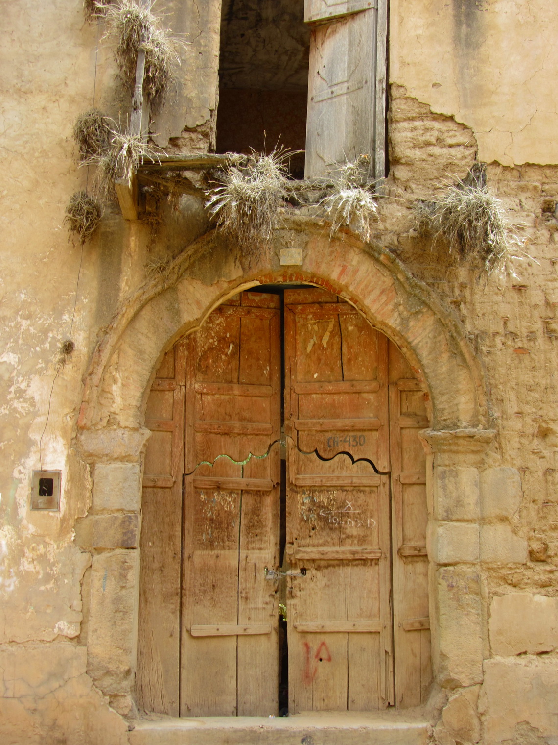 Old door in Tarata