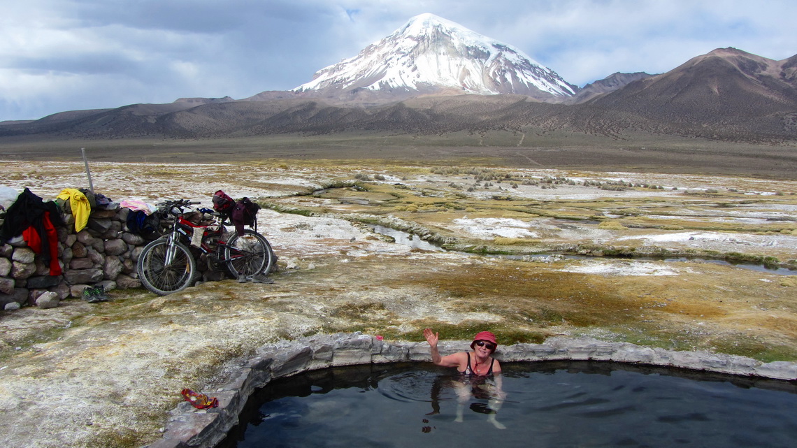 In the hot springs Jhuntuma Kuchu with Nevado Sajama