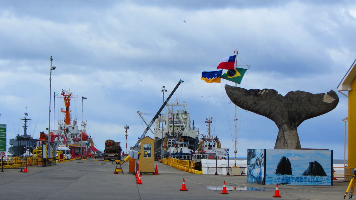Fishing port of Punta Arenas