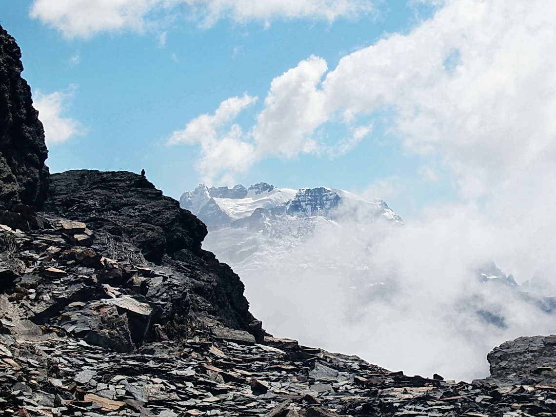 On the ridge to Cerro Saturno