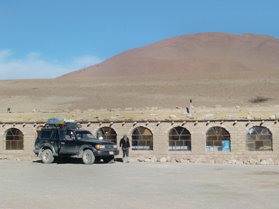 Our hostel on Laguna Colorada with our Toyota Landcruiser