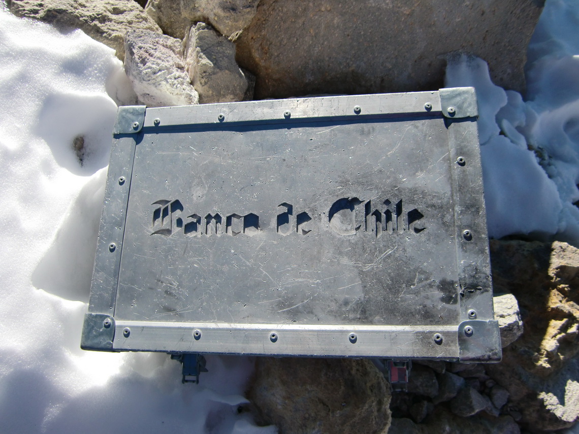 Banco de Chile is everywhere, also on Chile's highest point