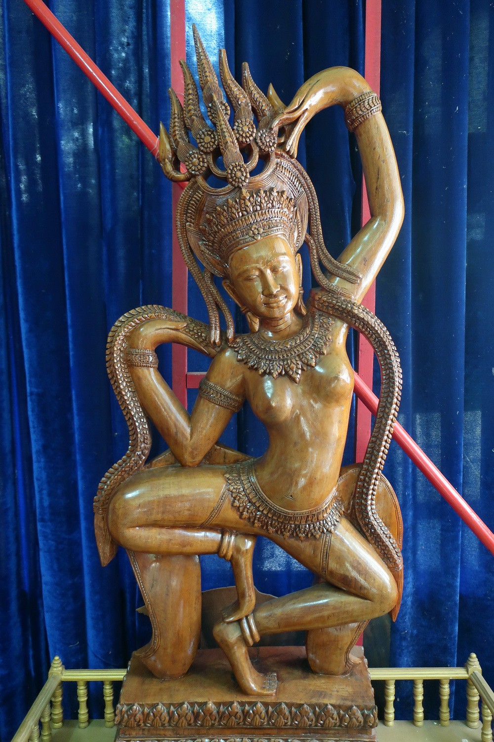 Apsara in the premises close to the Royal Palace