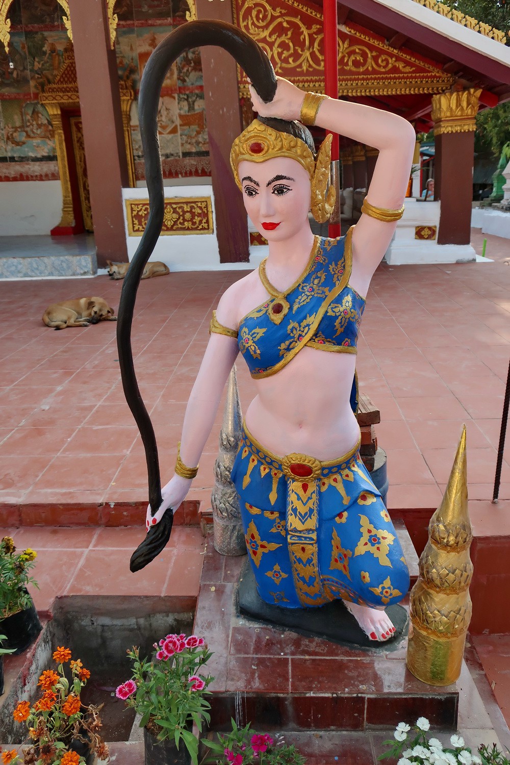 Thorani Earth Goddess on Wat Phan Luang Ratsoudar