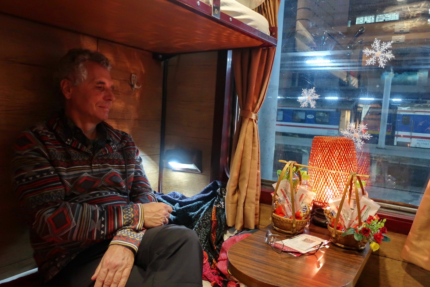 Alfred in the night train from Hanoi to Lao Cai
