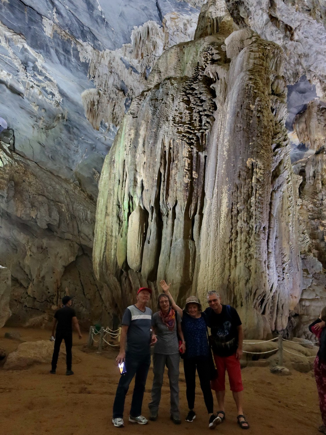 Hermann, Jutta, Marion and Alfred in the Phong Nha Cave