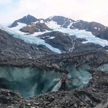 Alfred in front of Byron Glacier close to Whitttier on Kenai Peninsula
