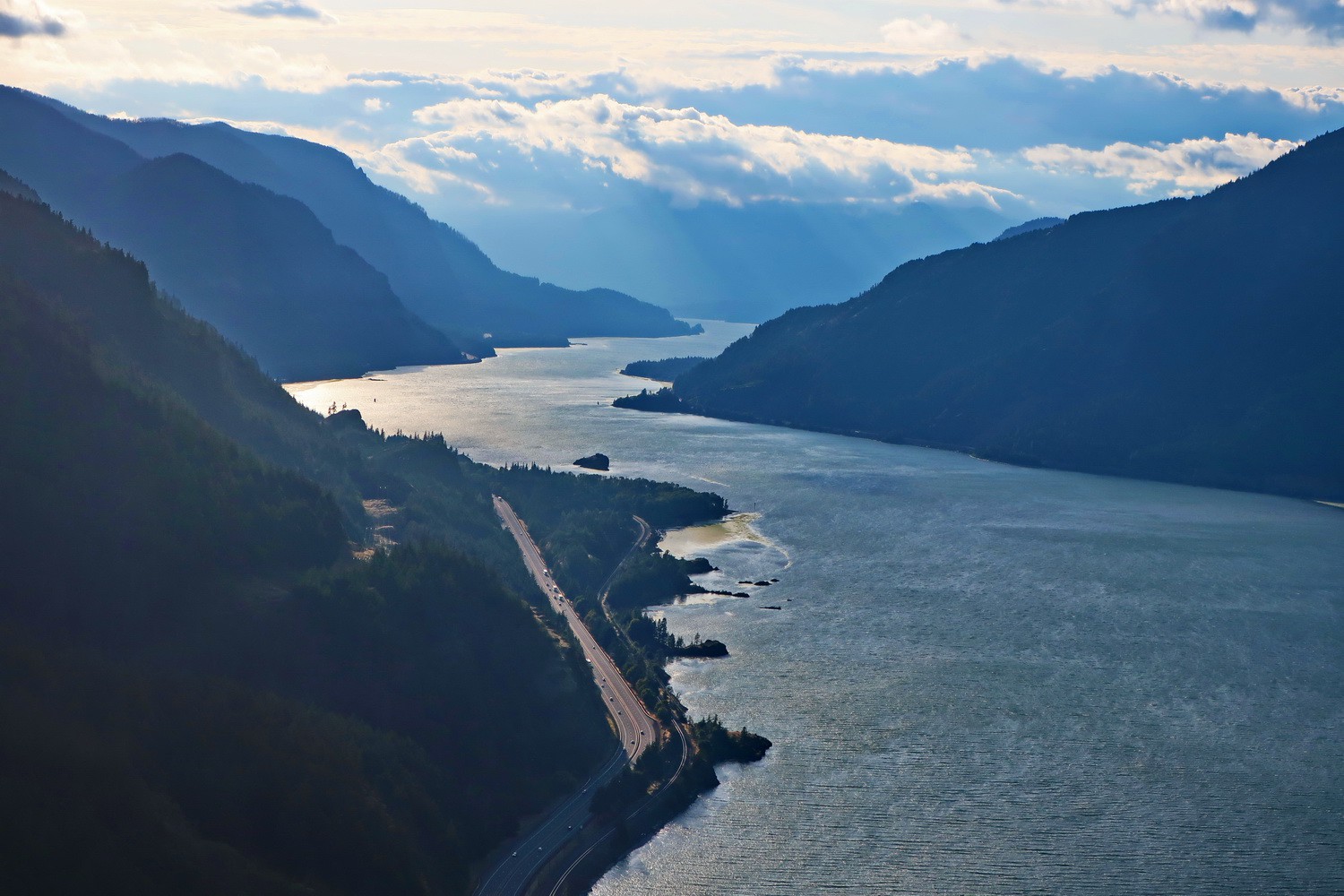 Columbia River Gorge seen from 359 meters high Mitchell Point