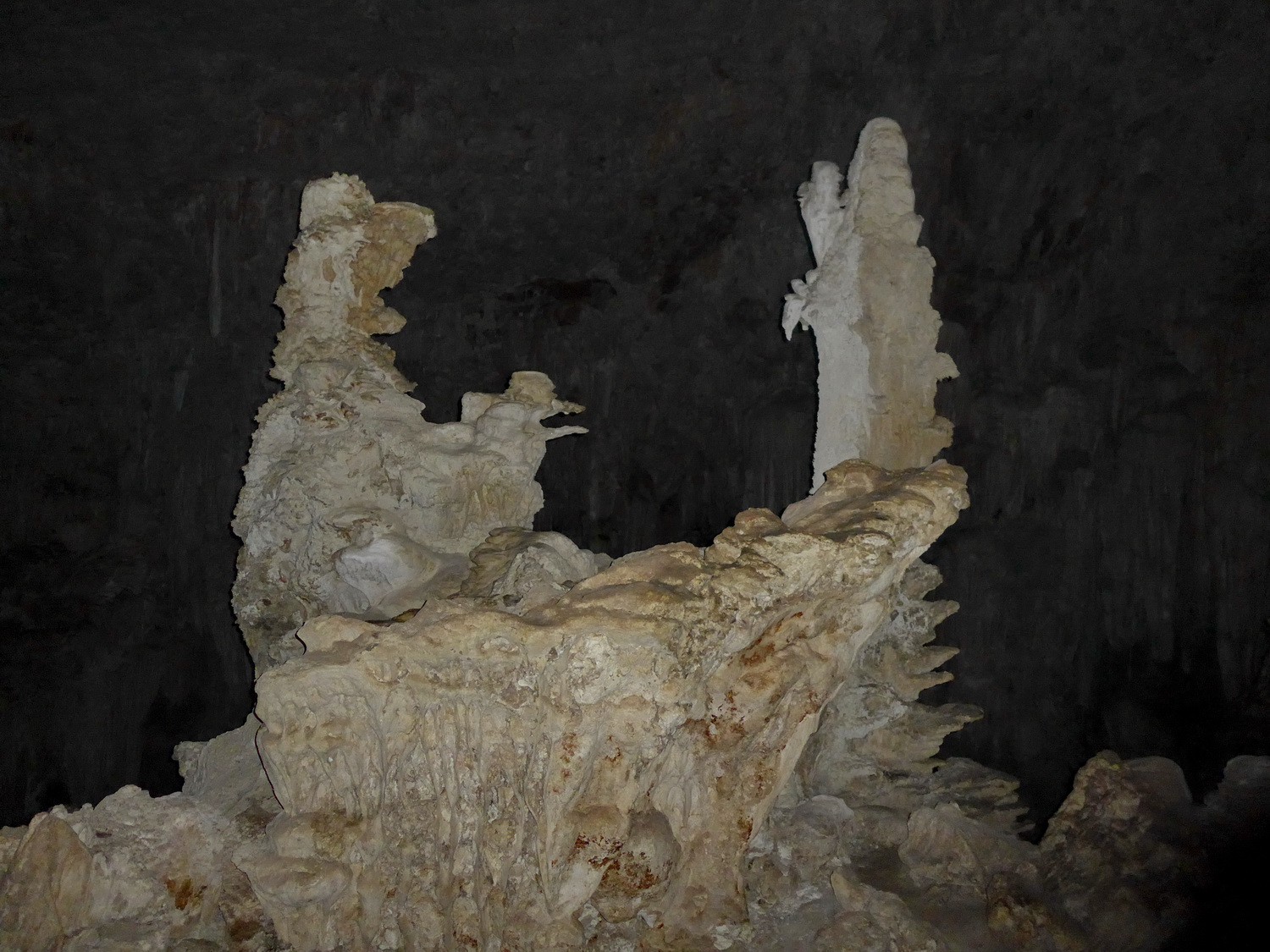 Holy Mary in the cave (right)