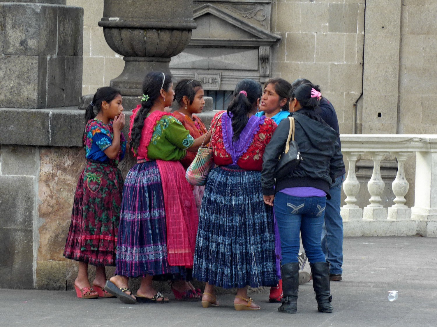 Ladies in the center of Quzaltenango, the second biggest city of Guatemala
