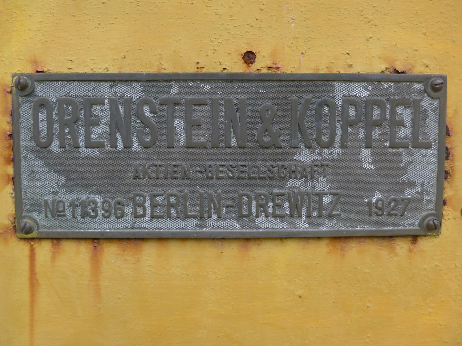 German label of another locomotive