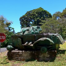 Tank on the street between Matagalpa and Jinotega