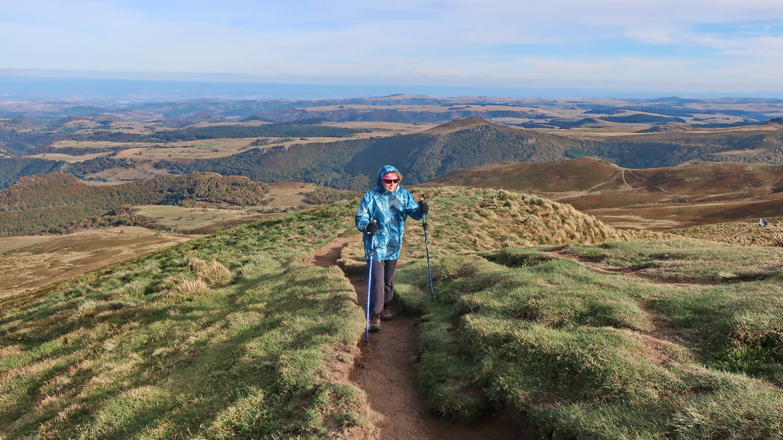 Marion close to the summit of 1737 meters high Roc de Cuzeau