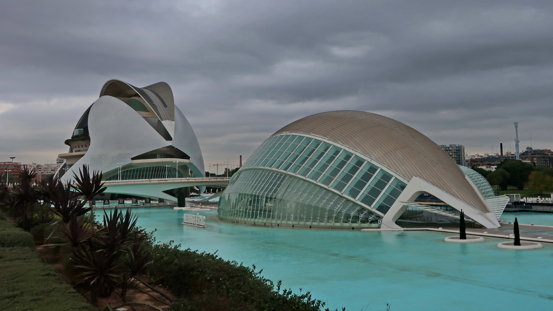 Futuristic buildings in the quarter Ciudad de las Artes y las Ciencias