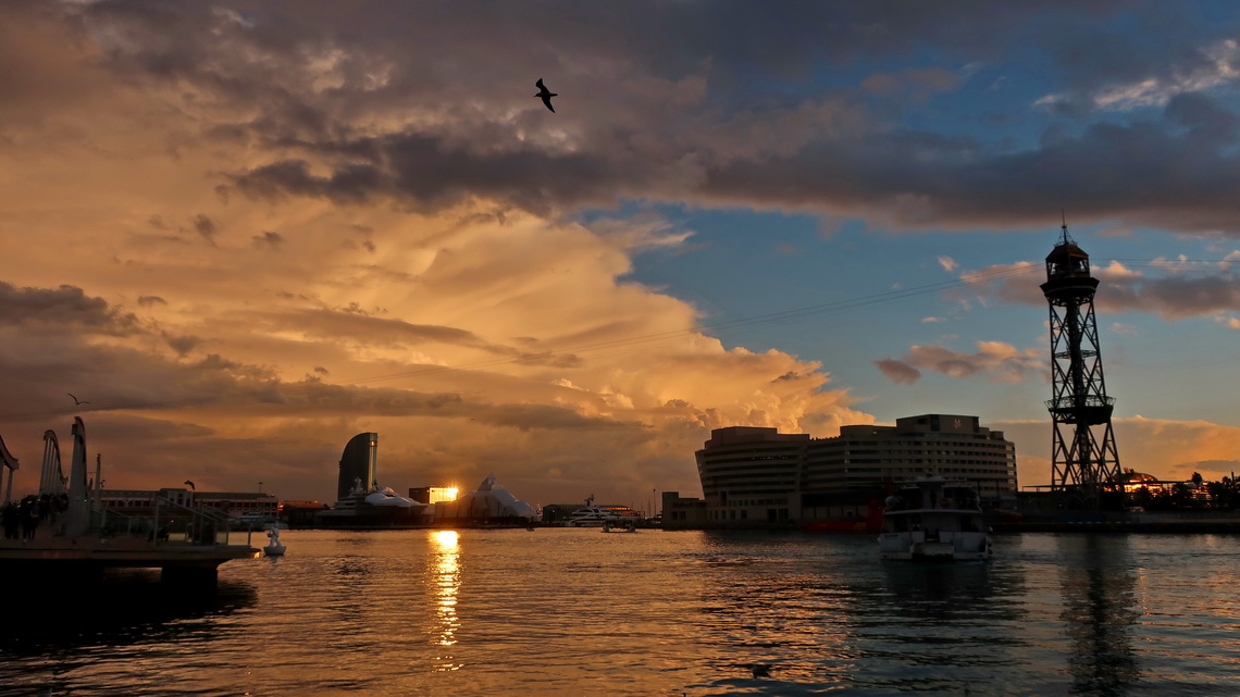 Sunset on Port Vell