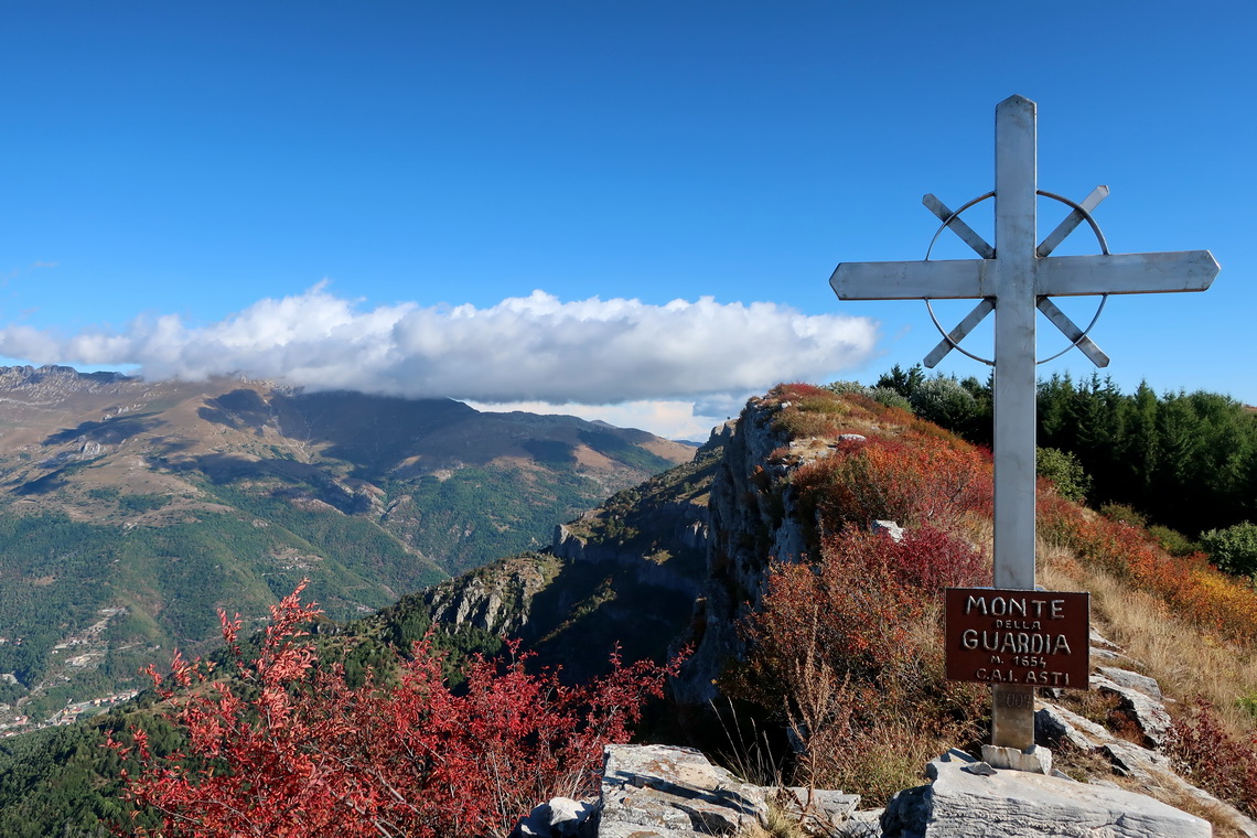 Summit of 1654 meters high Monte Della Guardia