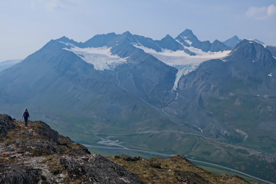 Twentyseven Mile Glacier seen from the ascent to Thompson Peak