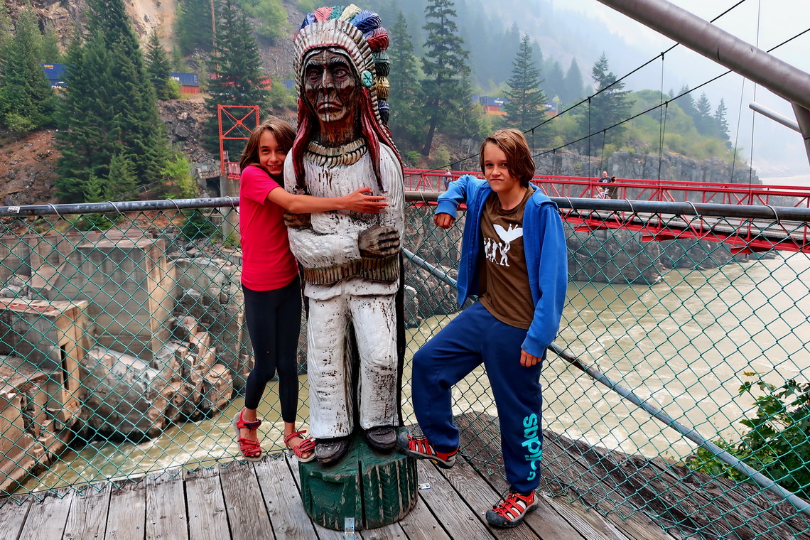 Rosemarie, Indian and Jay on Hell's Gate with Fraser River in the back