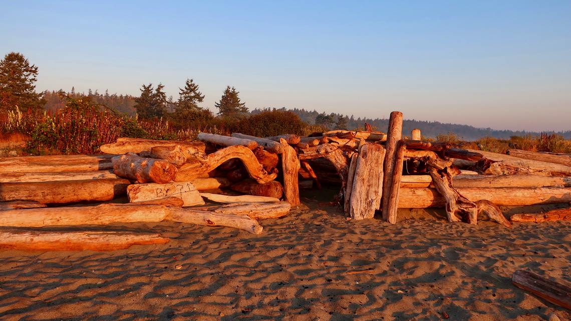 Sunrise on Island View Beach