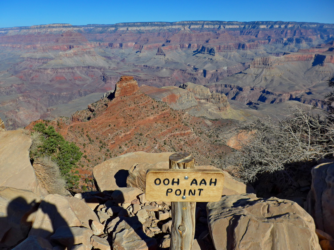 The first rest on the upper South Kaibab Trail