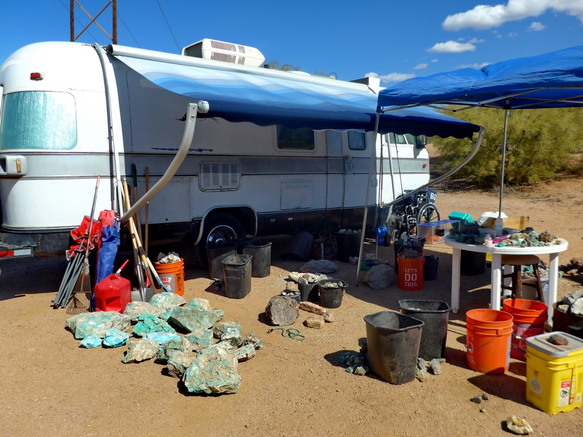 Geologist on our campsite Apache Trail