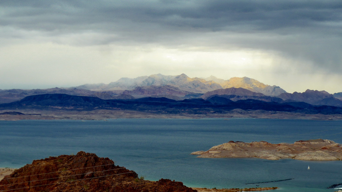 06. Edge of Las Vegas NV in Desert June 2018-1, Edge of Las…