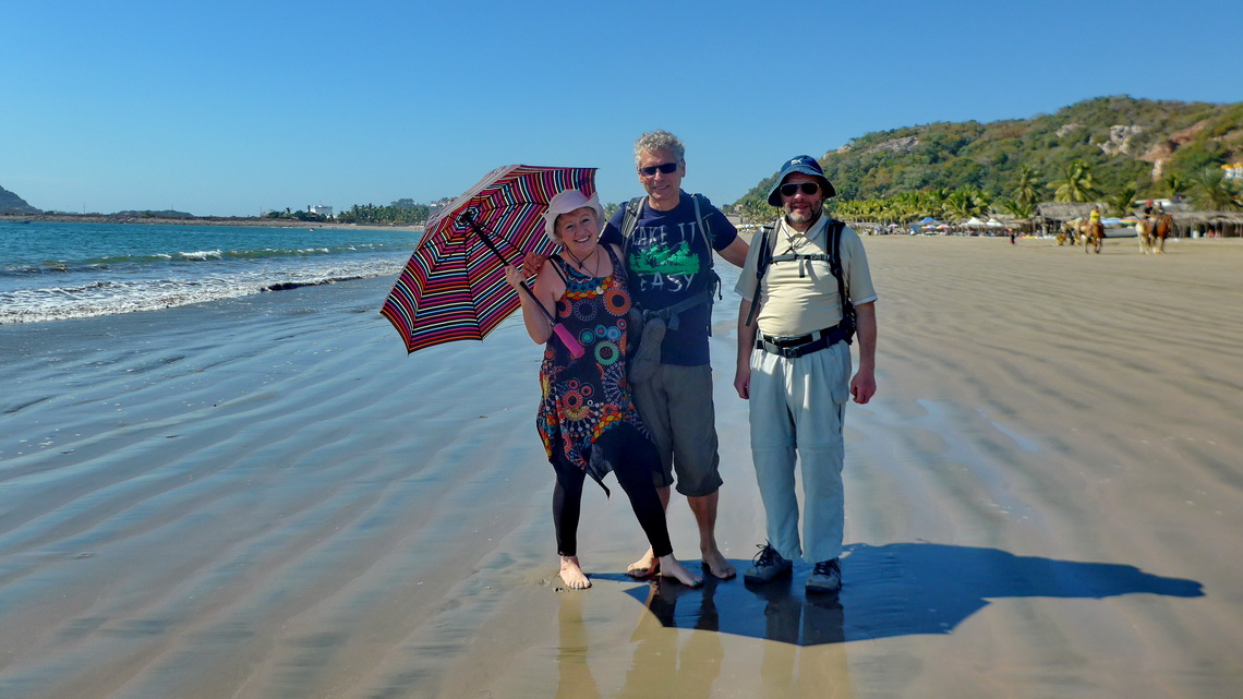 Marion, Alfred and Tommy on the southern beach