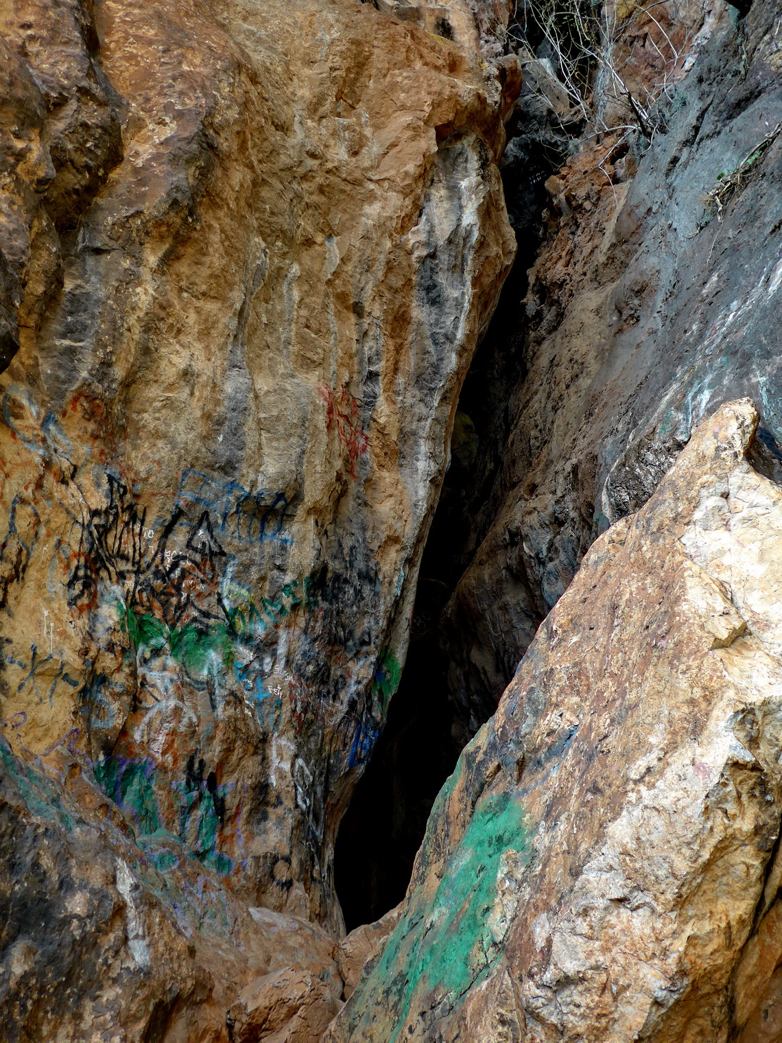 A cave in the steep rocks of La Peña