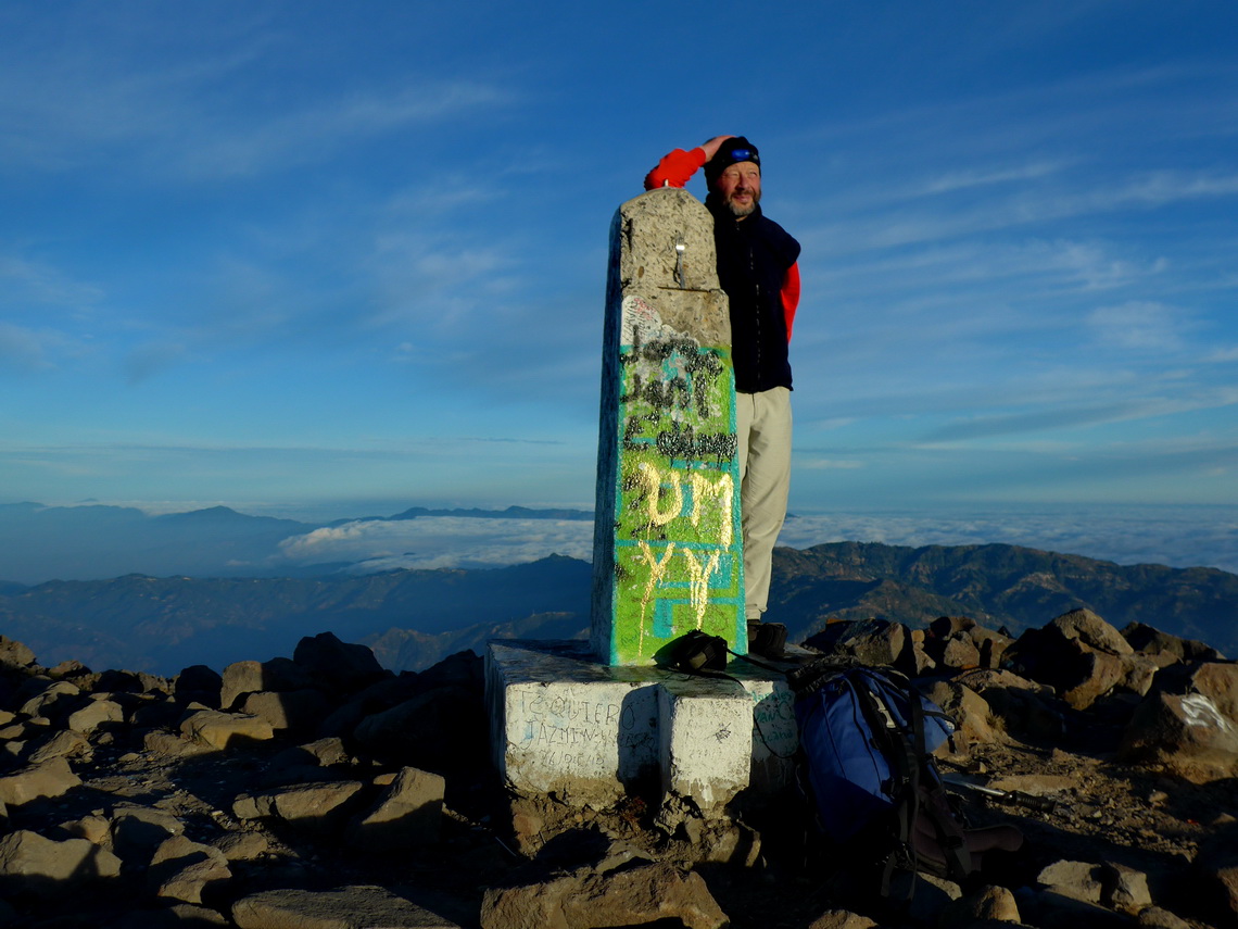 Tommy on top of Volcan Tacaná, 4093 meters sea-level