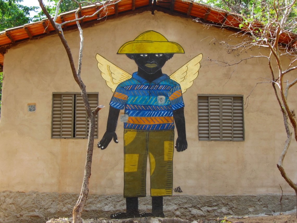 Angel in Aldeia Multietnica