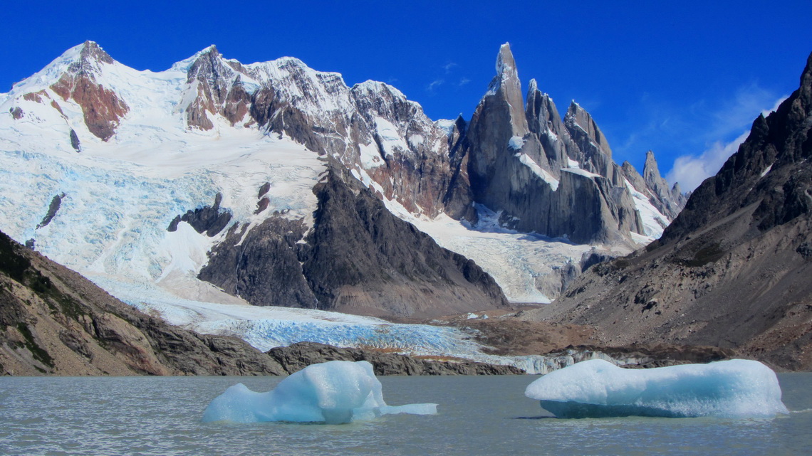 Laguna Torre with Glaciar Grande and Cerro Torre