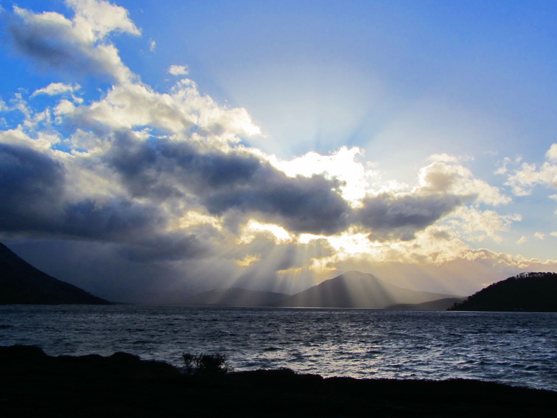 Dramatic clouds above Lago Blanco