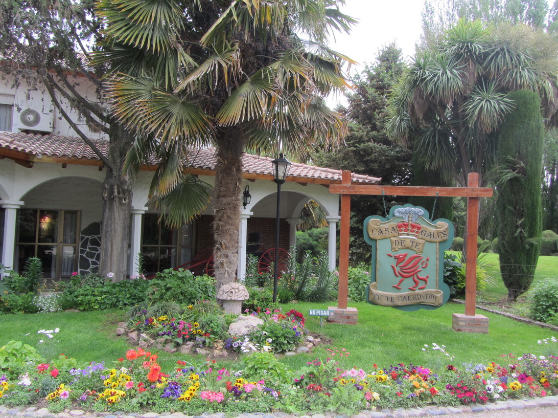 Typical tea house in Gaiman