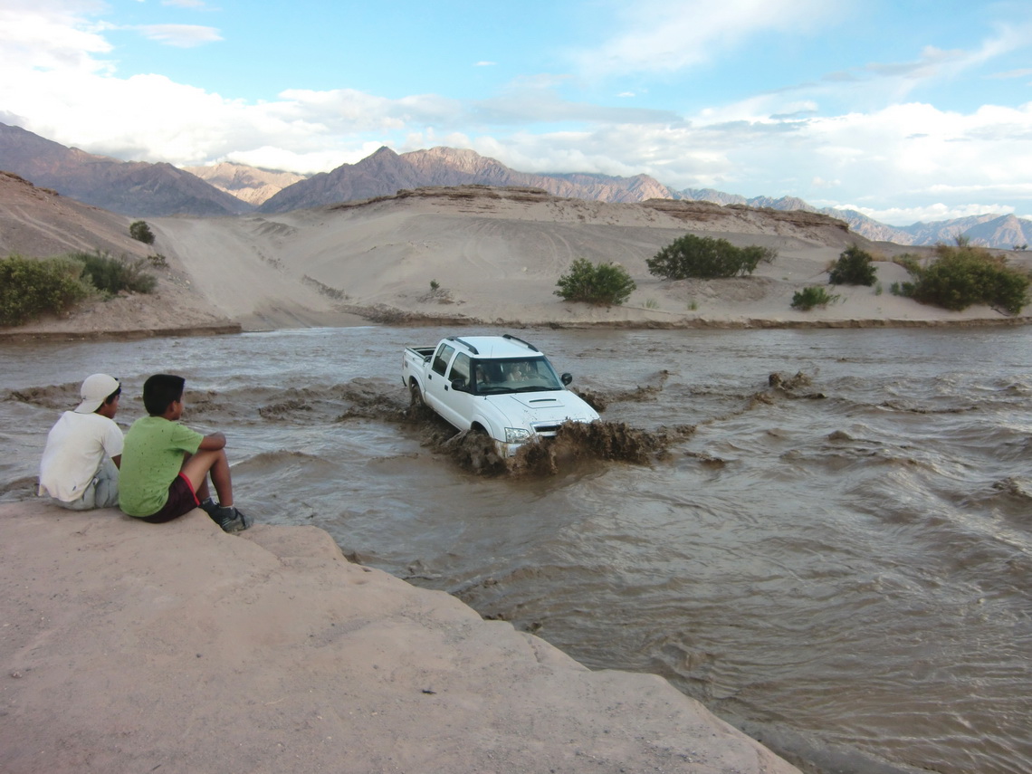 The small river we had to cross to the Termas Fiambala - No chance