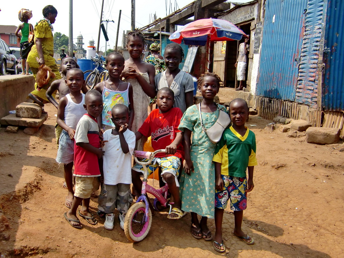 Kids in Freetown 